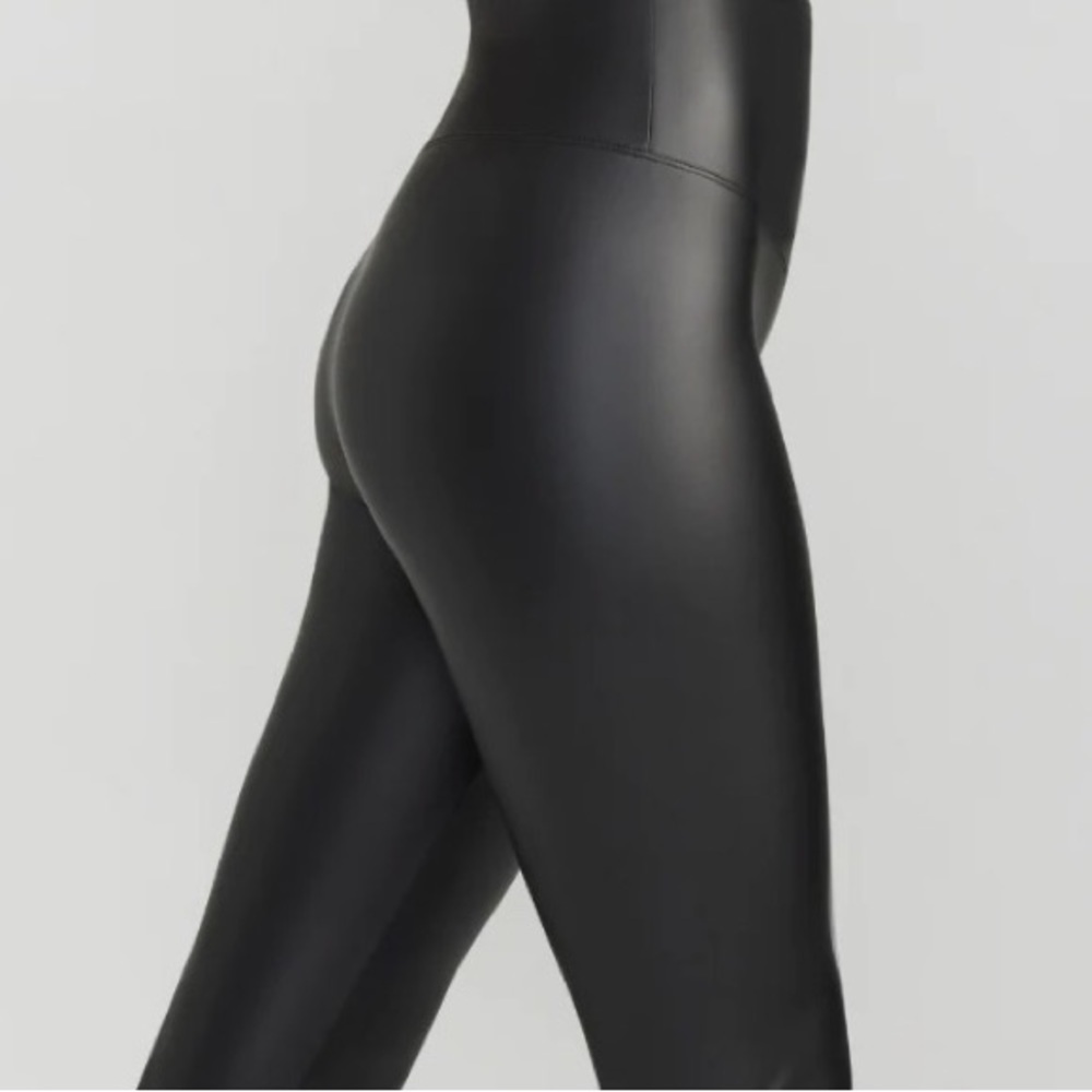 Spanx by Sara Blakely Faux Leather Leggings, Size M, Black Faux Leather - Picture 3 of 7